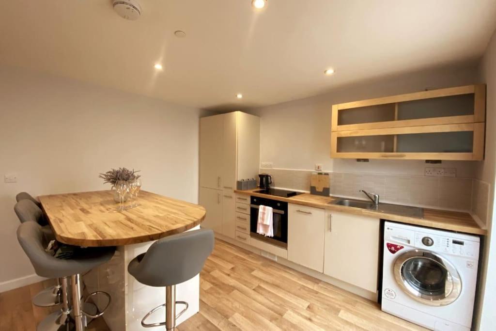 3Bed House With Parking Short Walk To Bath Centre Villa Exterior photo